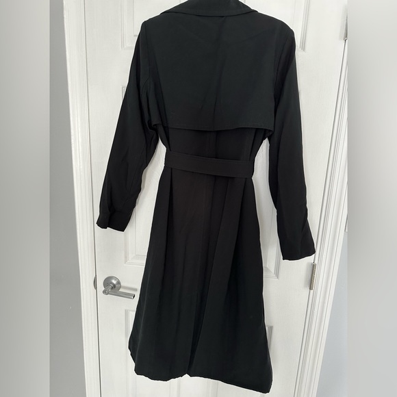Banana Republic Trench Coat - Picture 2 of 6